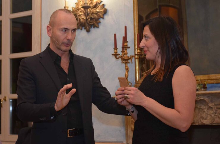 Spettacoli di magia per adulti