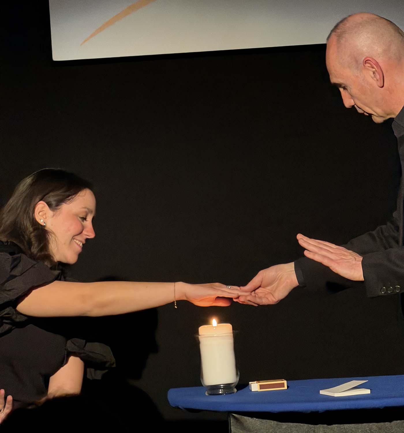 VIA, spettacolo di mentalismo teatrale di Alessio Rastrelli